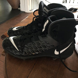 NEW Nike Football Cleats